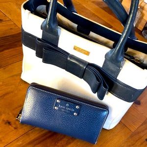 Kate Spade ♠️ Navy & White Purse w/wallet